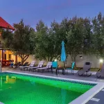 Vesna Lux - Five Bedroom With Swimming Pool Βίλα Ζαντάρ