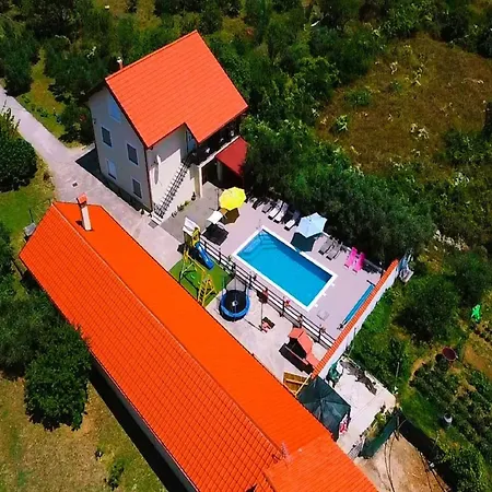 Vesna Lux - Five Bedroom With Swimming Pool Villa