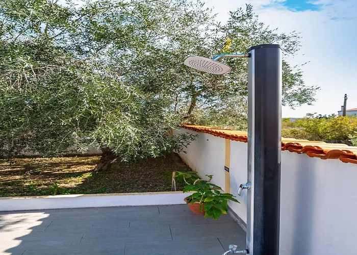 Vesna Lux - Five Bedroom With Swimming Pool
