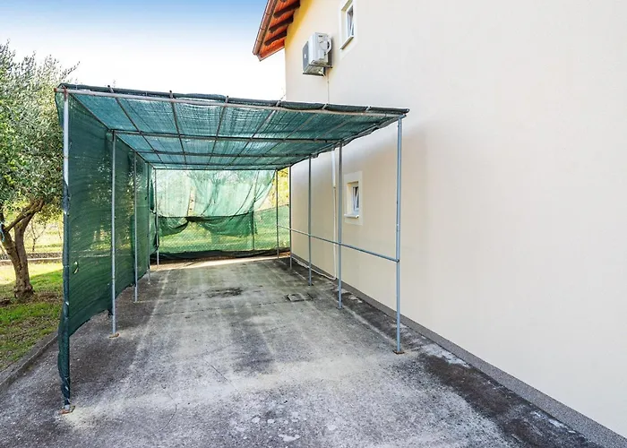 Villa Vesna Lux - Five Bedroom With Swimming Pool Zadar