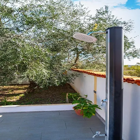 Vesna Lux - Five Bedroom With Swimming Pool